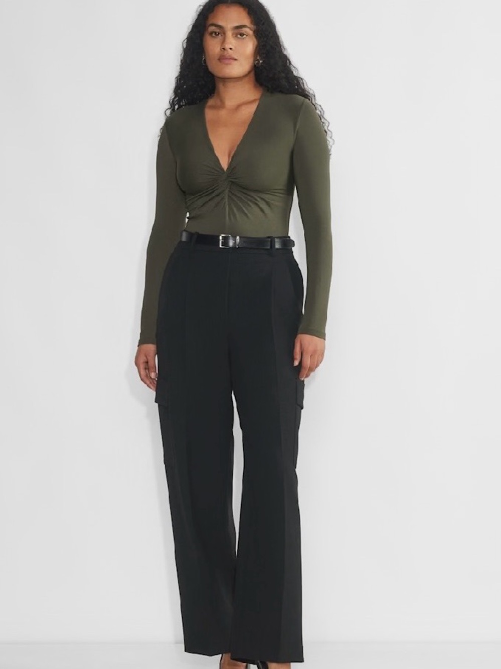 Aritzia Contour Twist Top